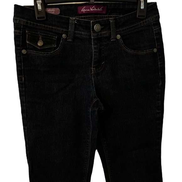 Gloria Vanderbilt Woman's Blue Denim Boot Cut Jeans Sz 4P - Picture 2 of 4